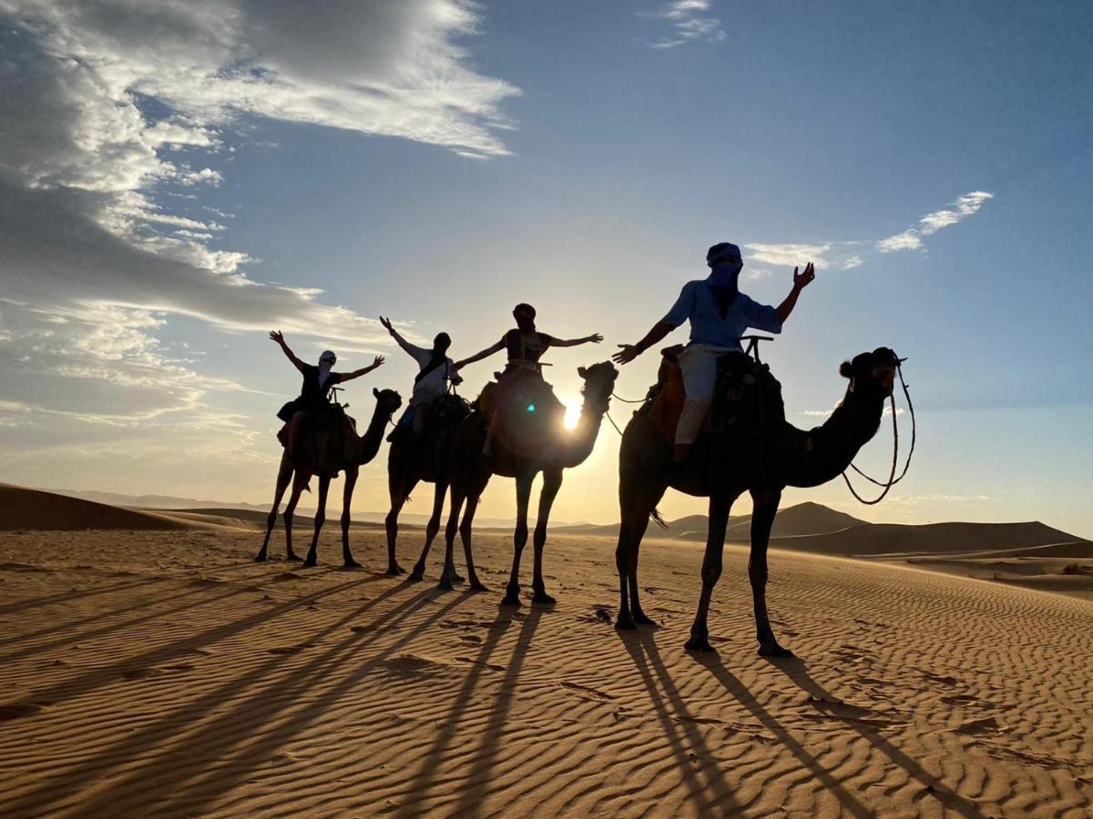 Luxury Trek Desert Camp Мерзуга Екстер'єр фото