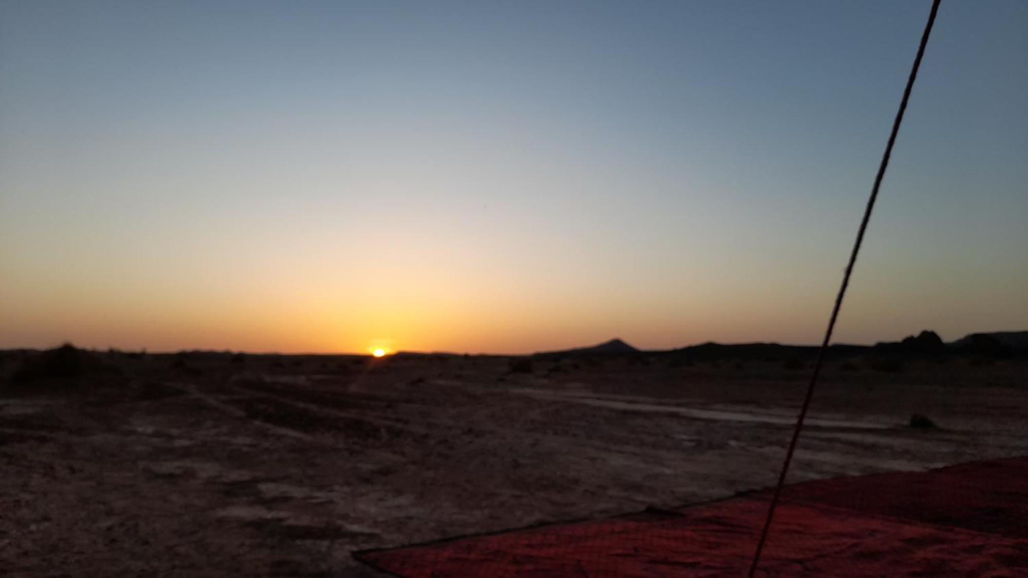 Luxury Trek Desert Camp Мерзуга Екстер'єр фото