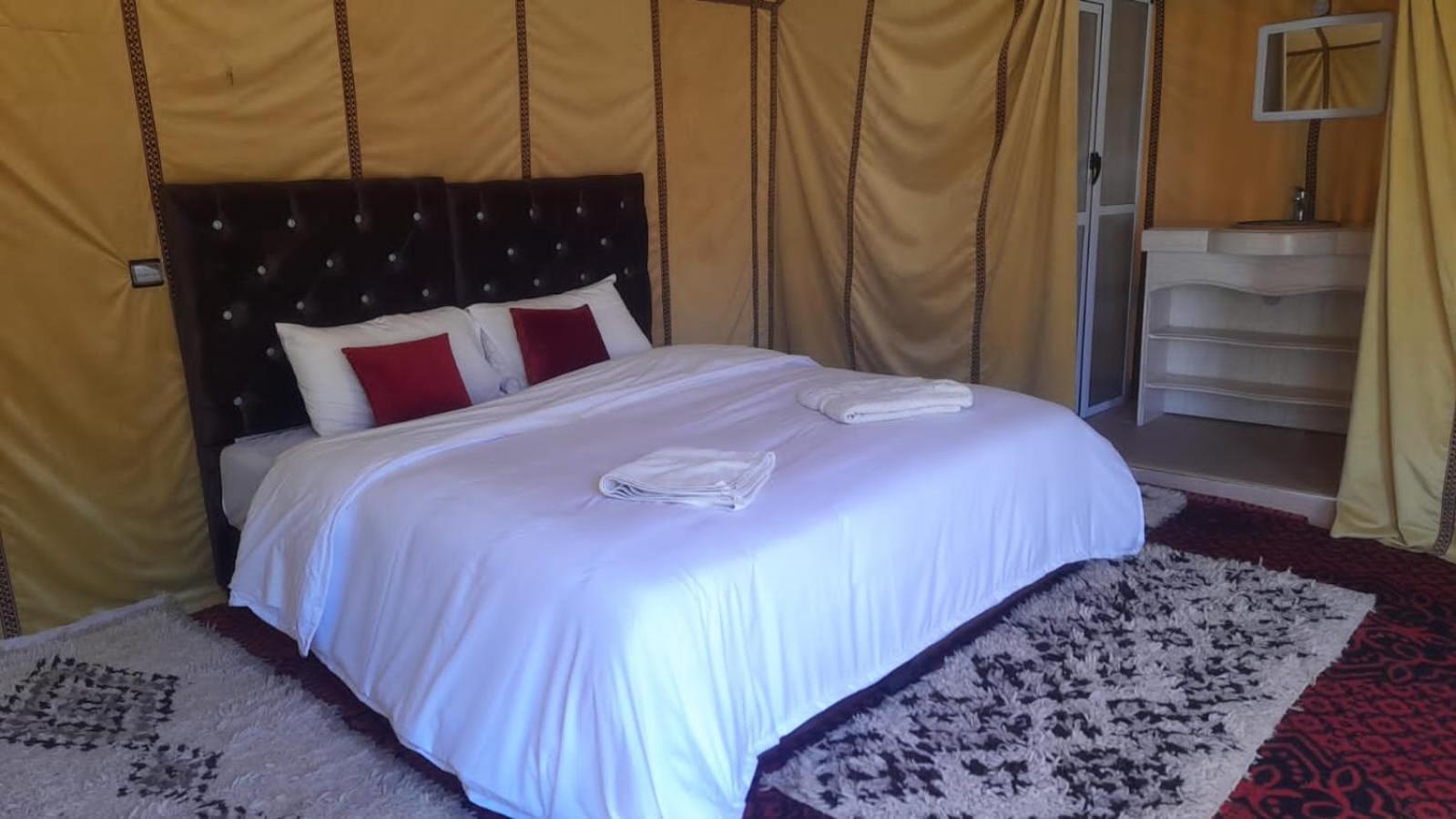 Luxury Trek Desert Camp Мерзуга Екстер'єр фото